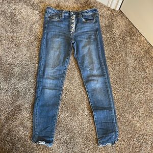 Dark wash Vervet jeans size 28